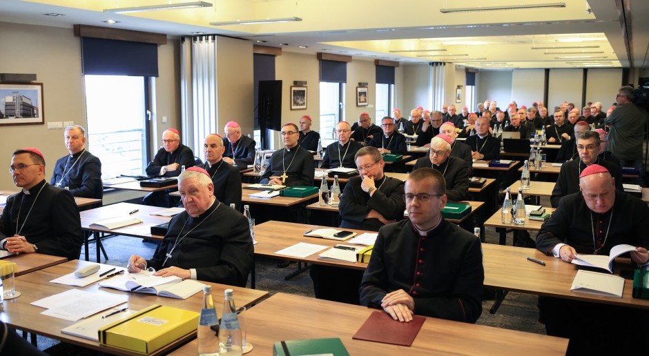 Before September 1st, the bishops issued a letter of recommendation. "It is one big lie."