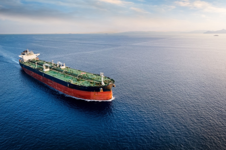 America's Oil Production Could Collapse: Largest Importer Turns Away