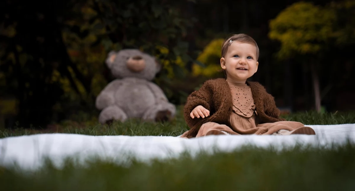 Los niños heredan el riesgo de obesidad principalmente de sus madres, según muestra un nuevo estudio.