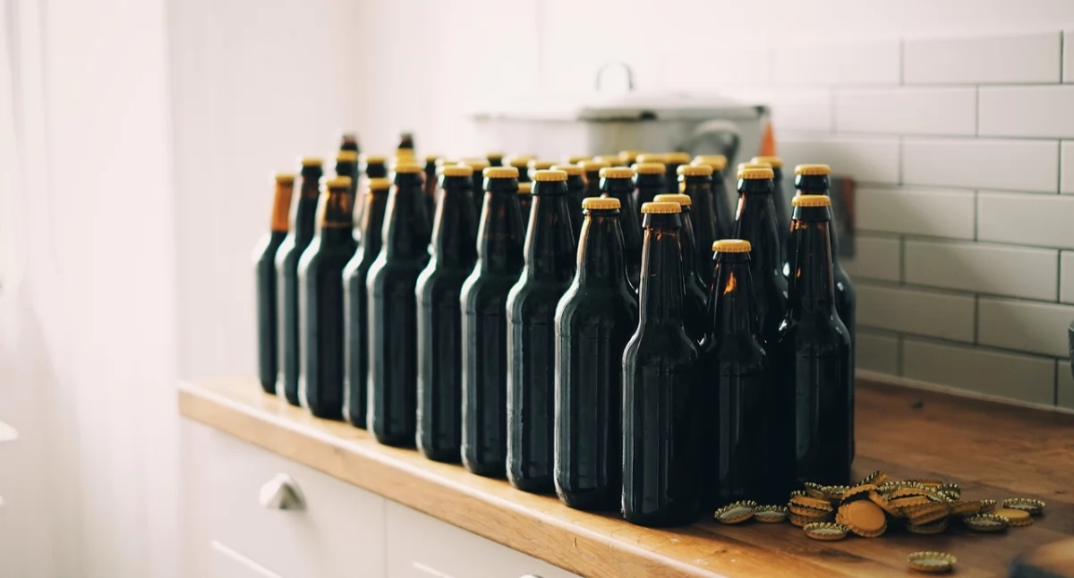 ¿Sistema de depósito en farmacias? Abogado: «Las botellas de cerveza prácticamente no representan ningún peligro».