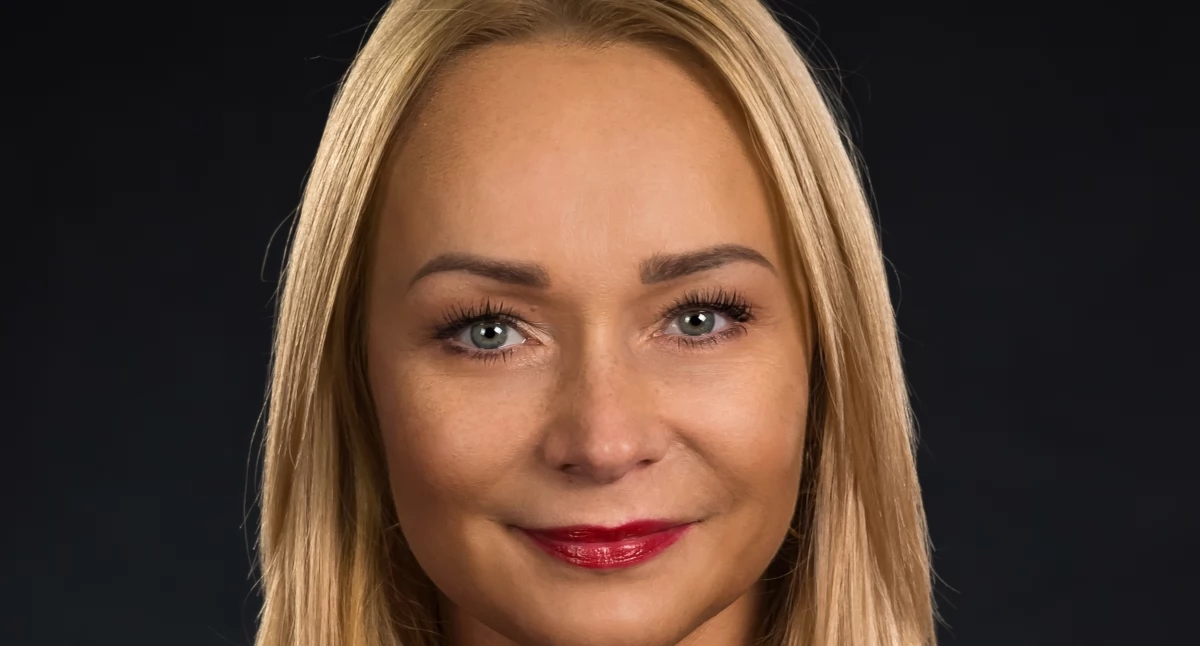 Profilaktyka stomatologiczna przed wakacjami – jak uniknąć bólu zęba na urlopie