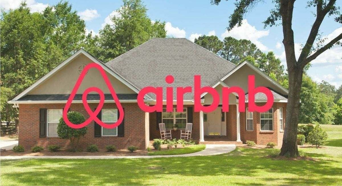 Ils ont loué un Airbnb pendant trois semaines et, avec ce qu'ils ont fait, ils ont laissé une facture d'électricité de 1 400 euros.