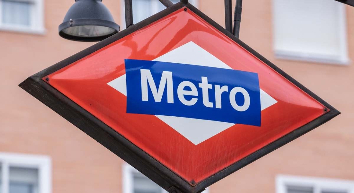 Metro Madrid alerta a los usuarios de un nuevo intento de estafa: "No des ninguna información y denuncia ante la policía"