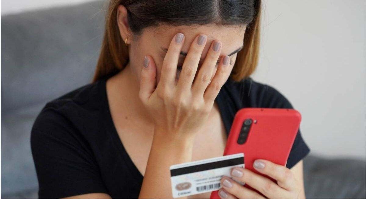 Yeni bir bankacılık dolandırıcılığı binlerce kullanıcıyı alarma geçirdi: "Beklemede bir transferiniz var..."