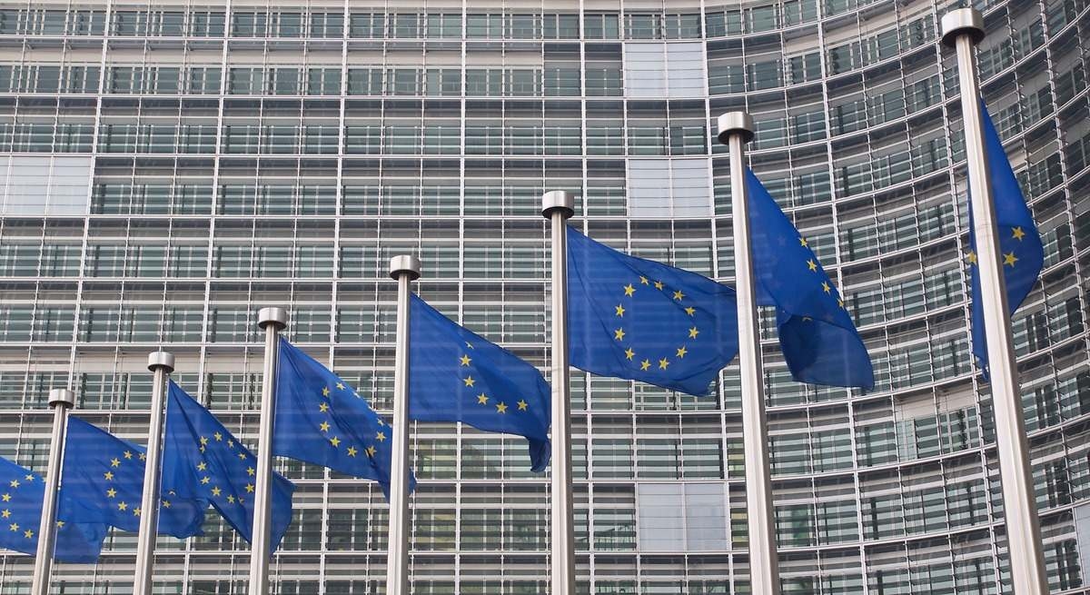 L'Europa si aspetta che il Giappone riduca la dipendenza della Cina dalle terre rare e contrasti l'industria mineraria del Pentagono.