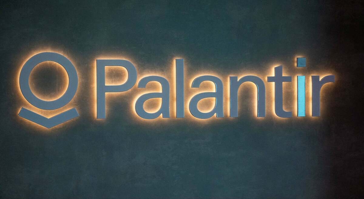 Palantir supera il traguardo di 1 miliardo di dollari di fatturato e si unisce all'élite di Wall Street