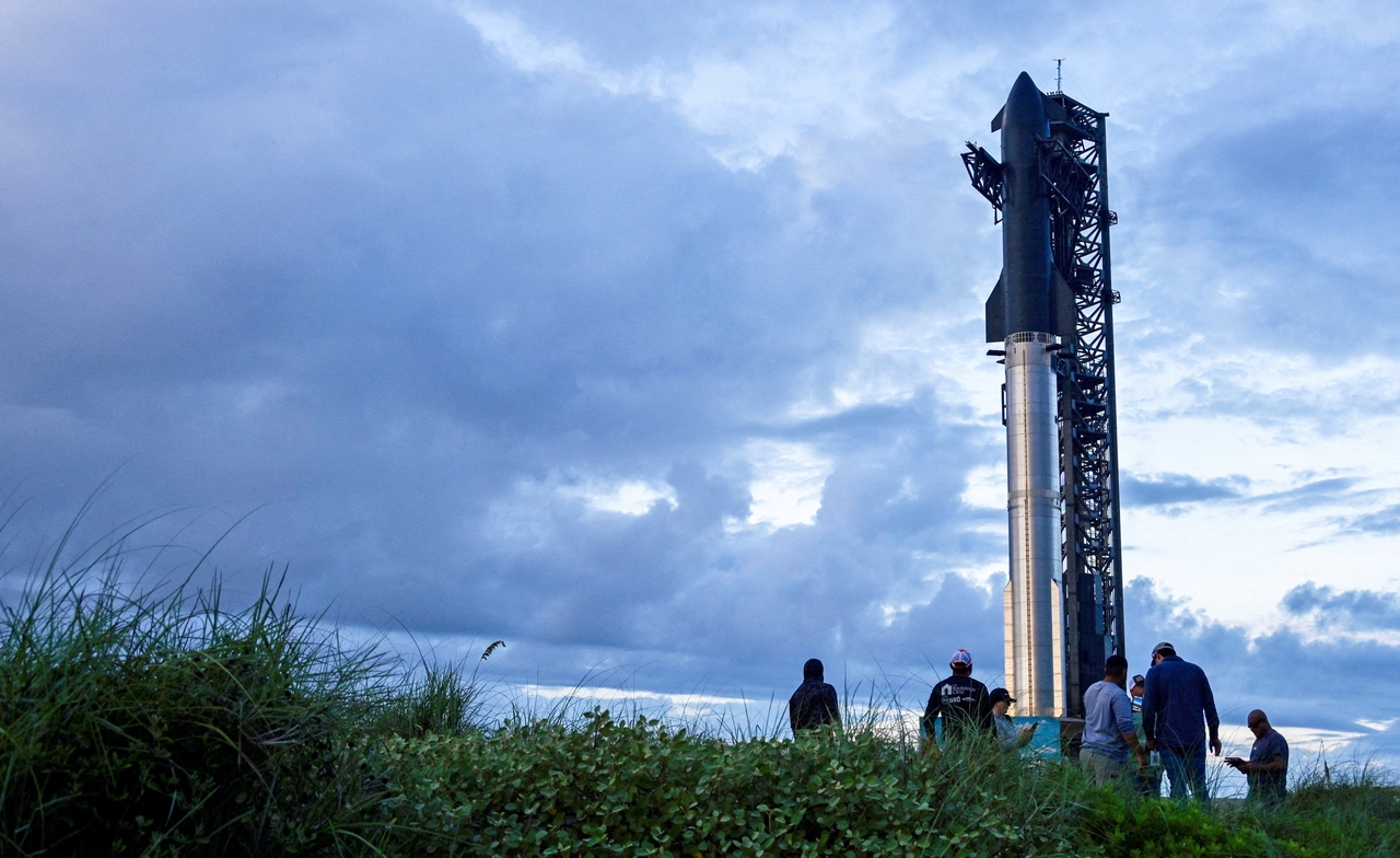 A SpaceX cancela seu décimo lançamento de teste da Starship pela segunda vez devido ao mau tempo.