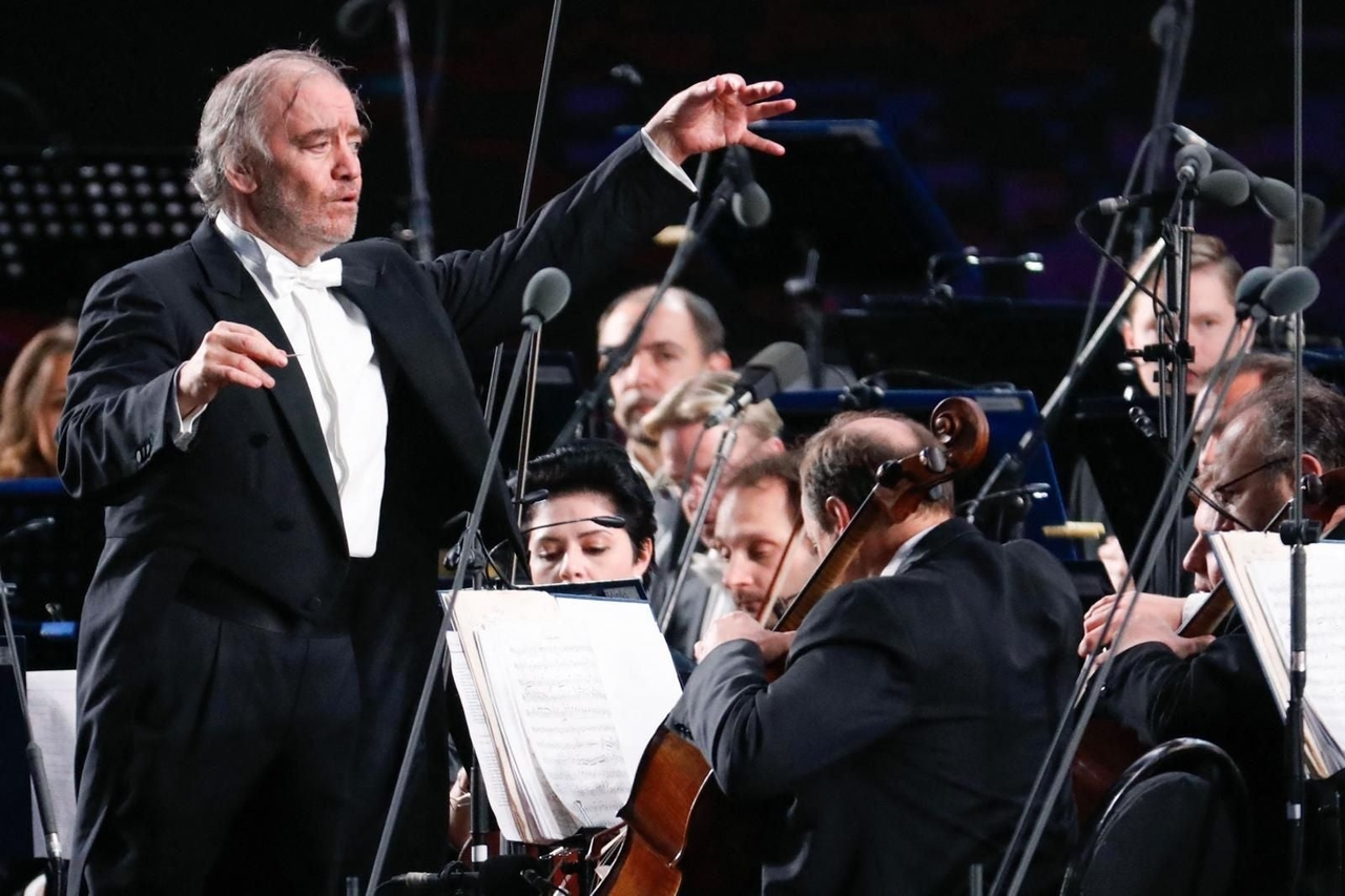 Cancelan en Italia el concierto del director ruso Valerie Gergiev, amigo de Putin, tras la polémica
