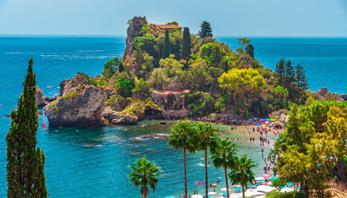Isola Bella van Taormina, de Siciliaanse parel die met de getijden transformeert