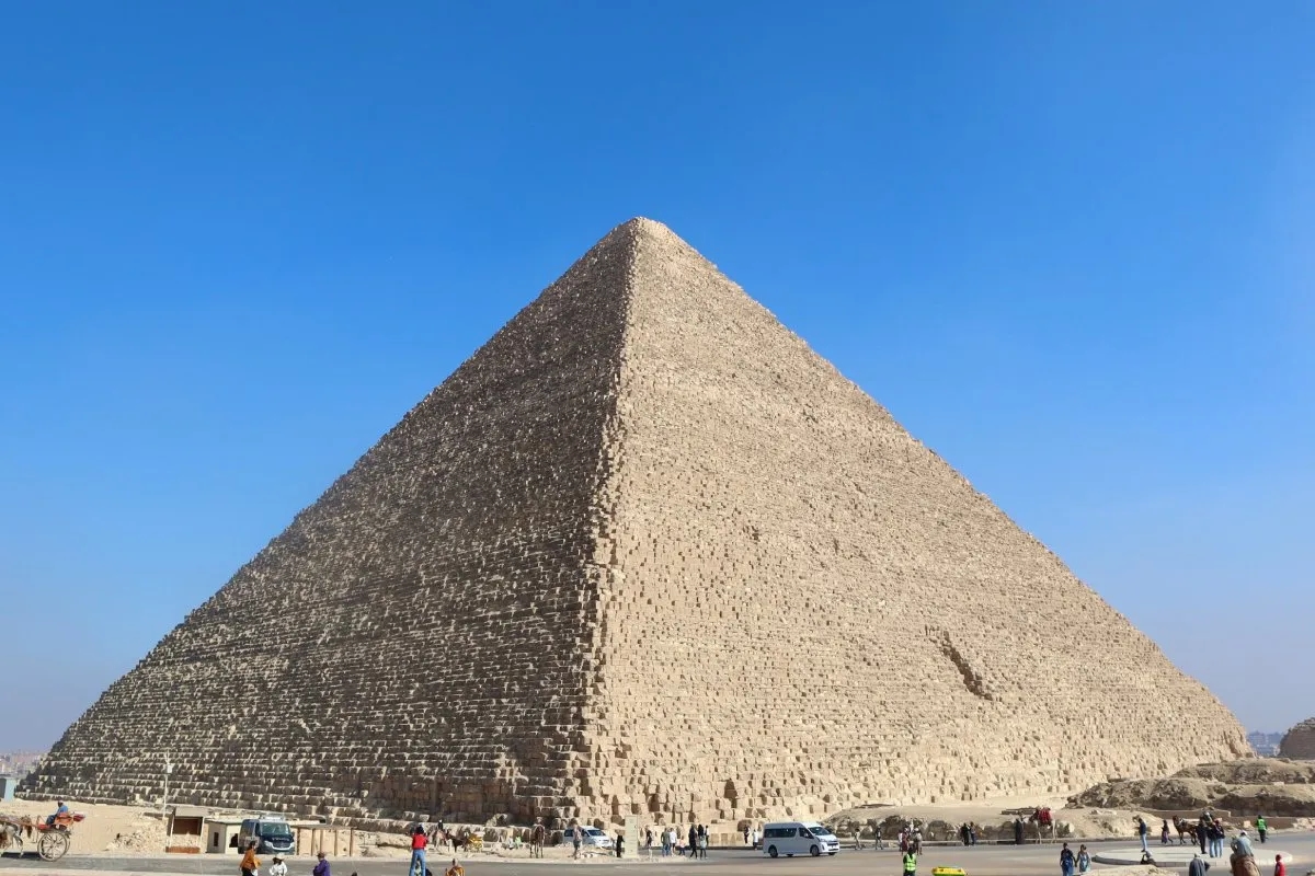 Egypt 'Extremely Challenged' by Hotel Rooms Shortage, Says Tourism Minister
