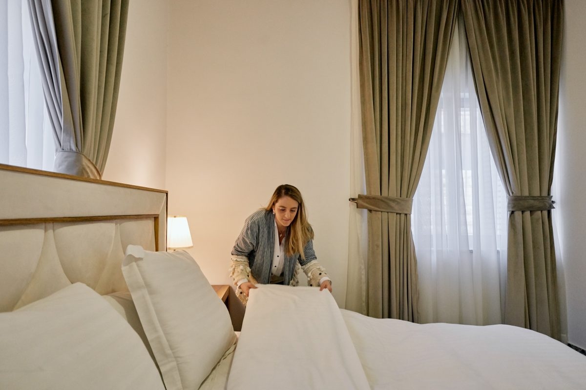 Short-Term Rental Cleaning Fees — the Global Numbers