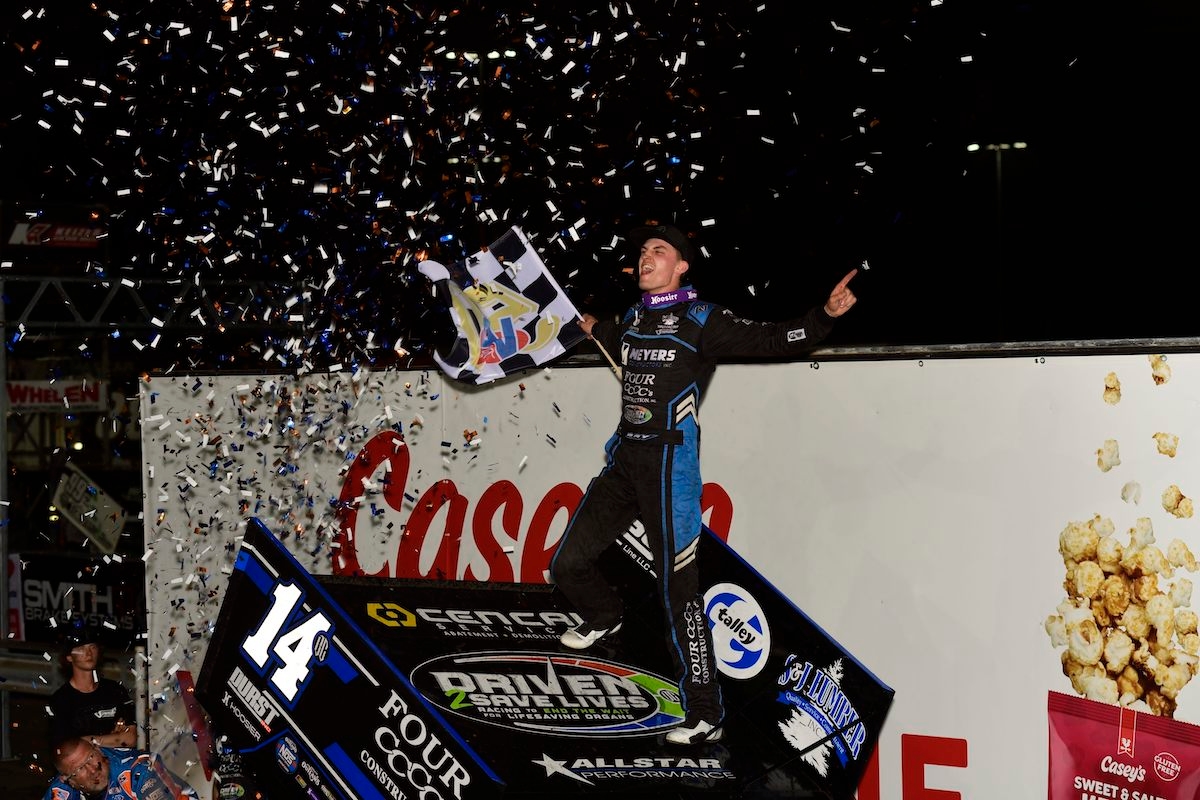 Day Holds Off Gravel For Knoxville Score