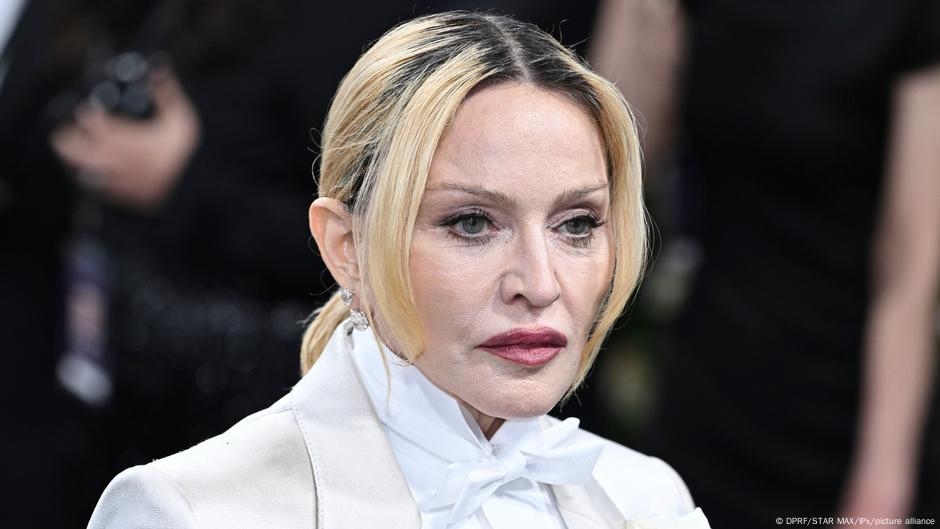 Superstar Madonna asks Pope to travel to Gaza Strip