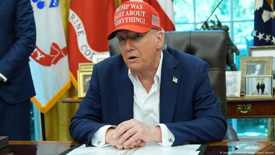 Verifica dei fatti: l'amministrazione Trump sta riscrivendo la storia?