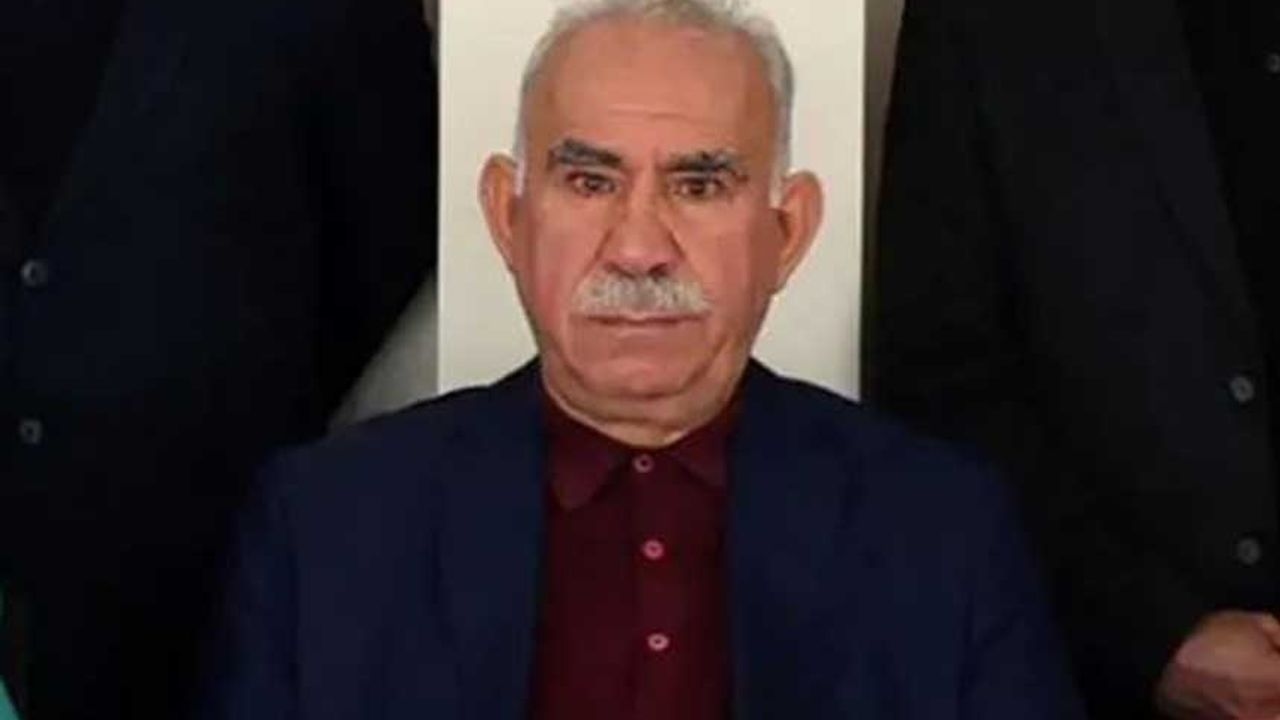 Dichiarazione del DEM su İmralı: Öcalan è in ottima salute e di buon umore