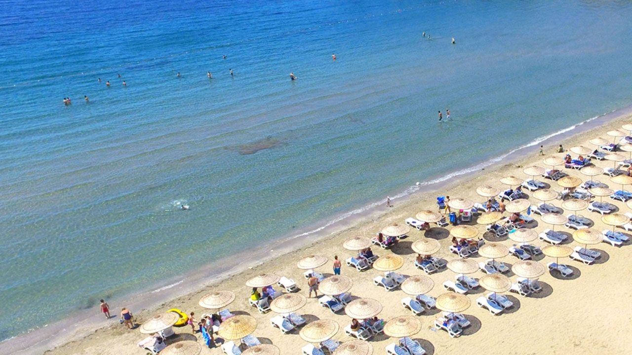 In drei Provinzen ist das Schwimmen im Meer verboten
