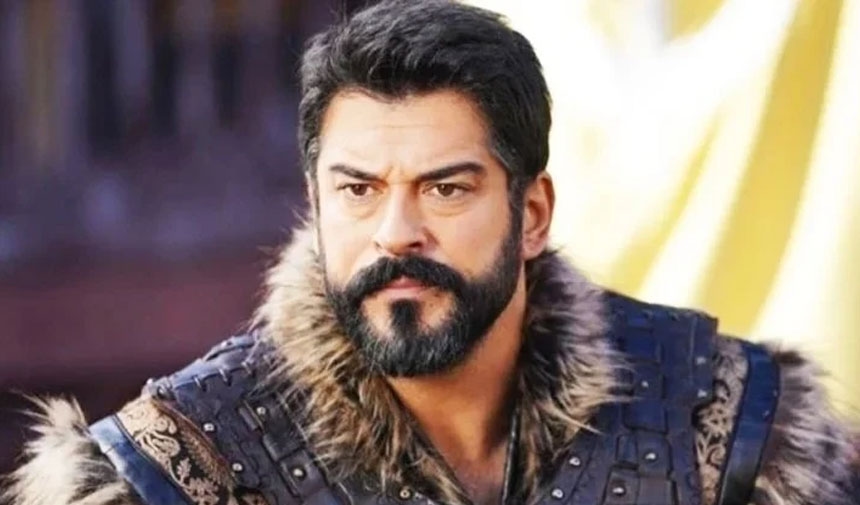 Burak Özçivit ging, Mert Yazıcıoğlu kam