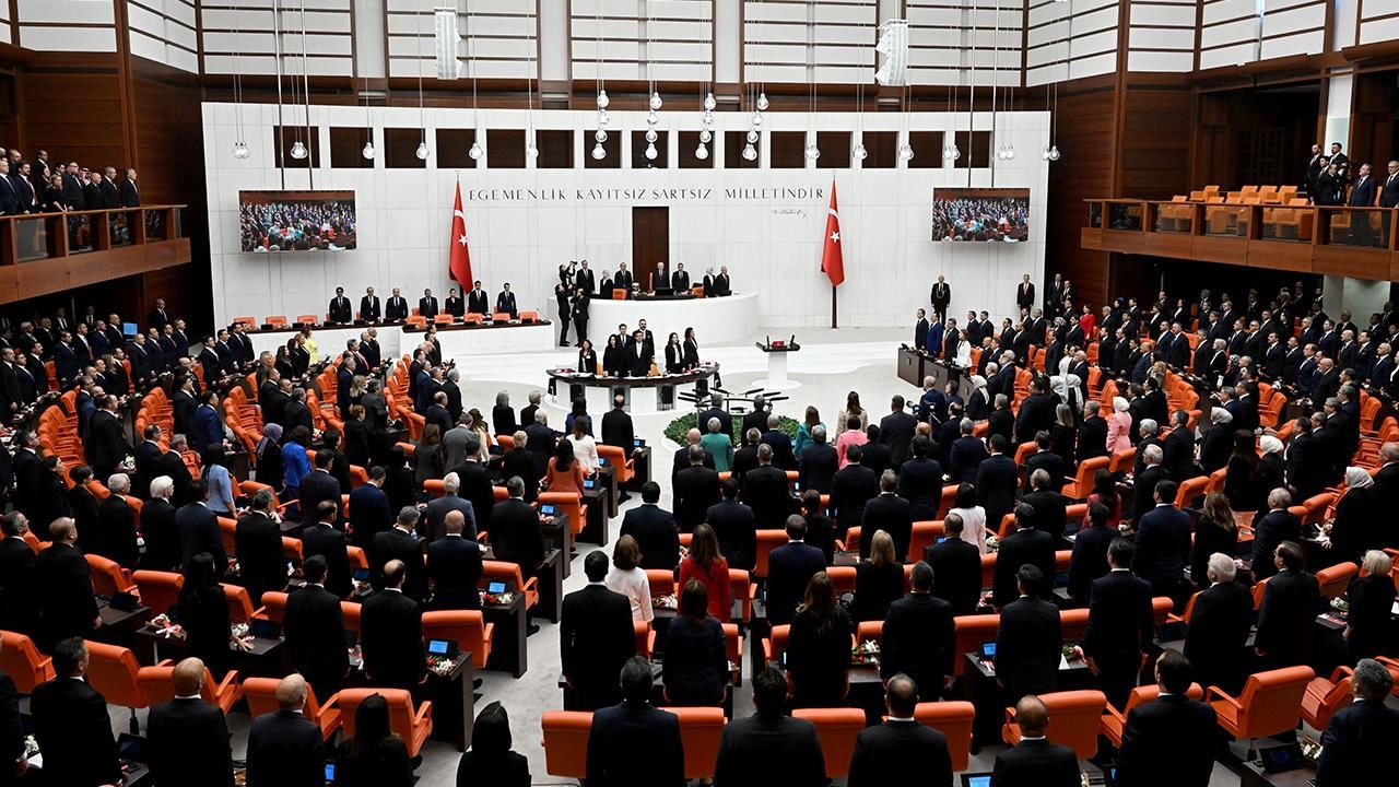 Zeytinlik talanına 'süper izin' Meclis'ten geçti