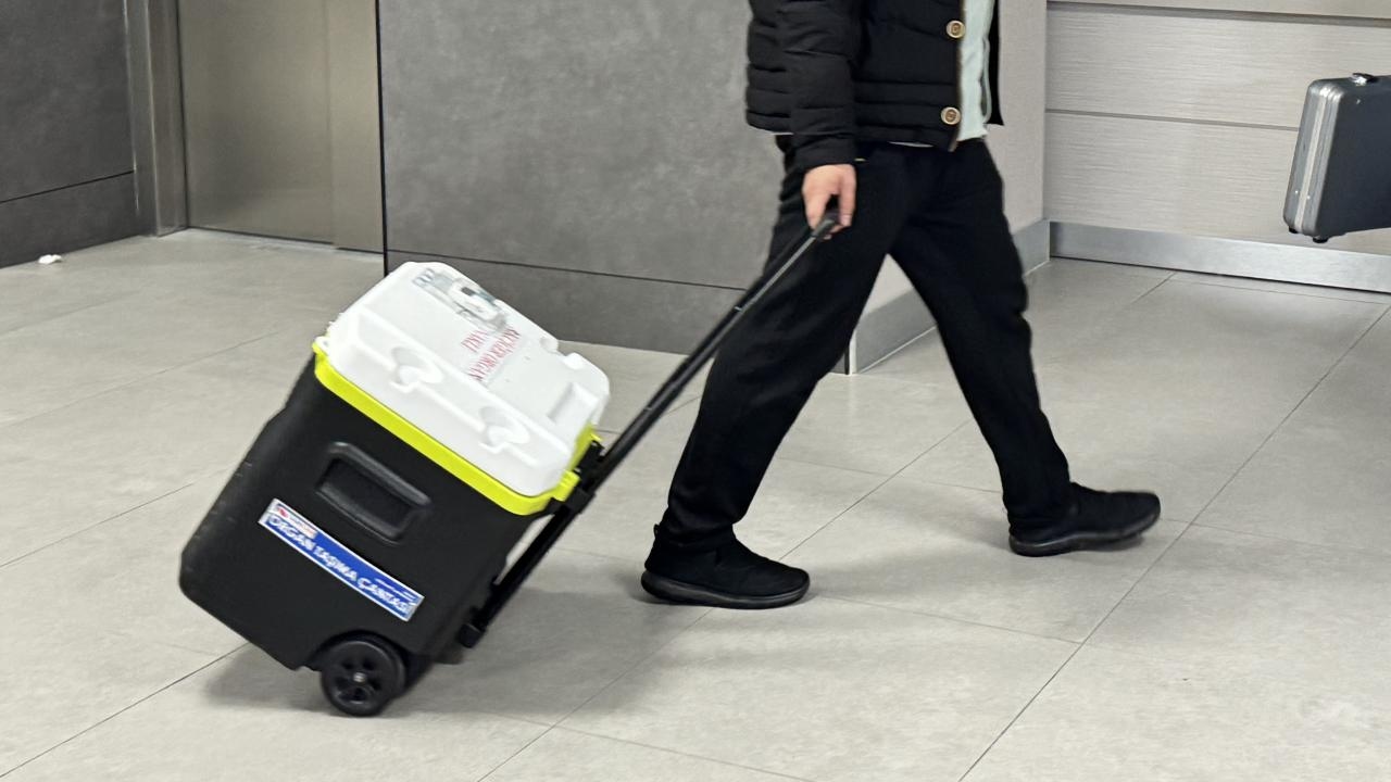 Organe eines Rettungssanitäters geben vier Patienten Hoffnung