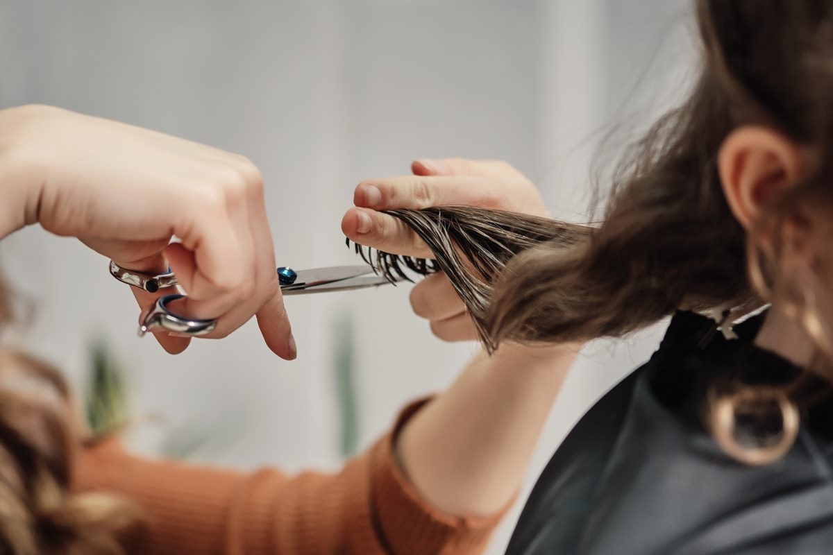 3 cortes de pelo con poder rejuvenecedor que son tendencia en 2025