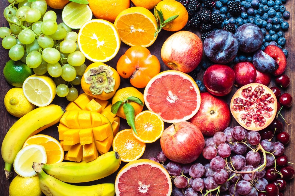 Vitamin-C-reiches Obst stärkt das Immunsystem und erhöht die Eisenaufnahme
