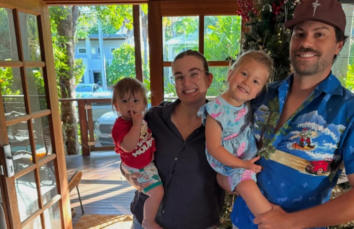 Após transplante, mulher gera bebê no útero da própria mãe