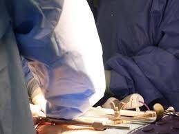Milano'da kalp ameliyatı geçiren bir kız çocuğu, San Raffaele-San Donato Hastanesi tarafından kurtarıldı.