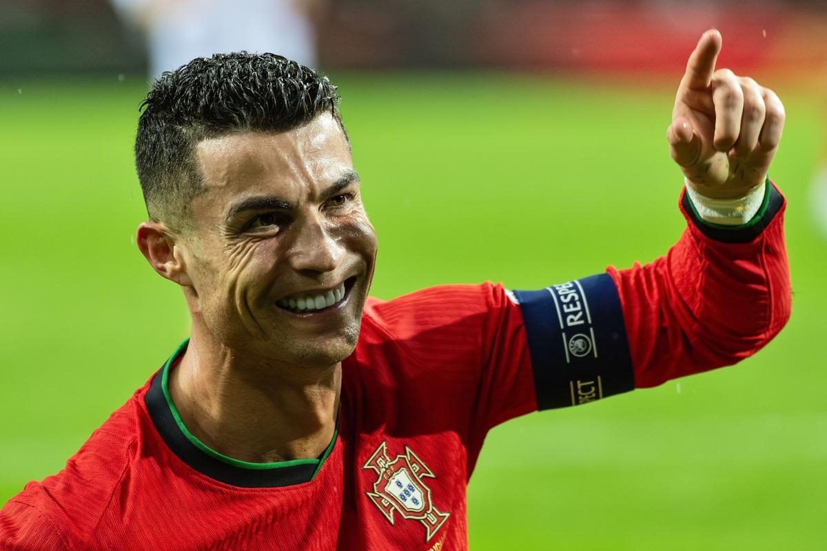 TV ratings, CR7 scores Rai2 with the Nations League. Report makes a leap with the investigation on beer