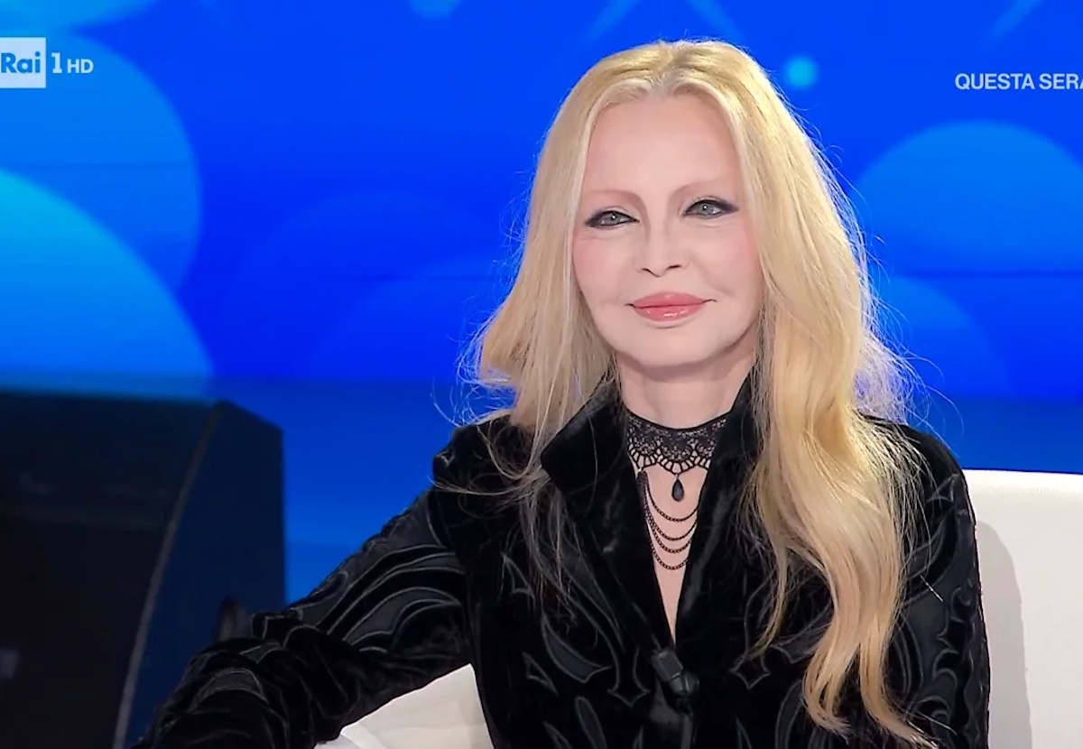 Patty Pravo, 77, spürt das nicht: „Mein Partner? Ein 35-Jähriger. Ich habe den ersten Schritt gemacht.“