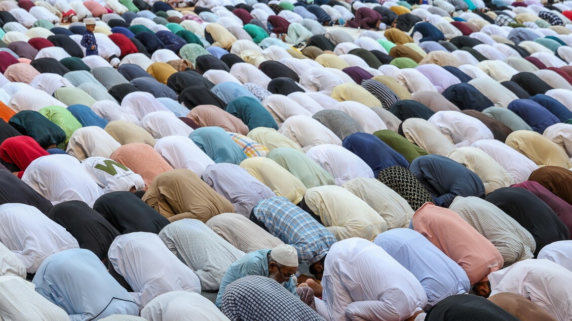 Malaysisches Unternehmen entwickelt KI für Muslime
