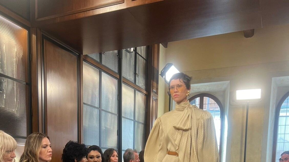 Gucci Crucero 2026 reinterpreta el archivo y presenta un desfile en Florencia.