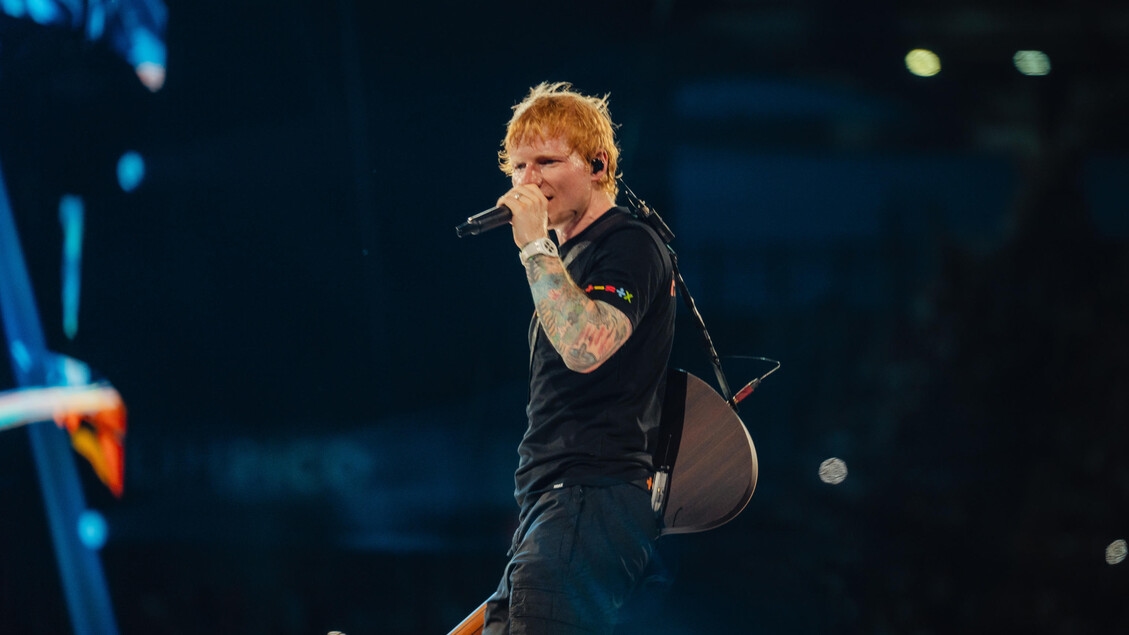 Ed Sheeran hechiza Roma, majestuoso en directo en el Olímpico