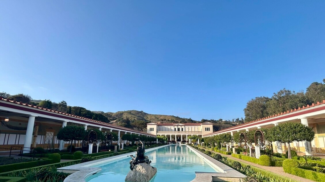 Getty Villa in Pacific Palisades heropent na branden