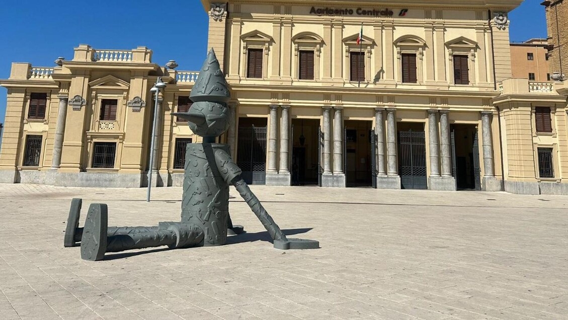 Antymilitarysta Pinokio narodził się na pustkowiu w Agrigento.