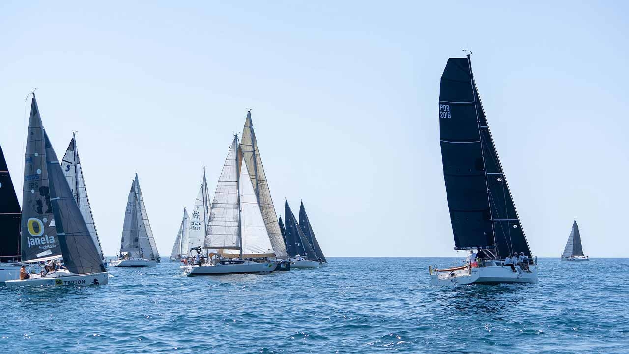 The 32nd edition of the Volta ao Algarve à Vela brought together 27 national and Spanish vessels