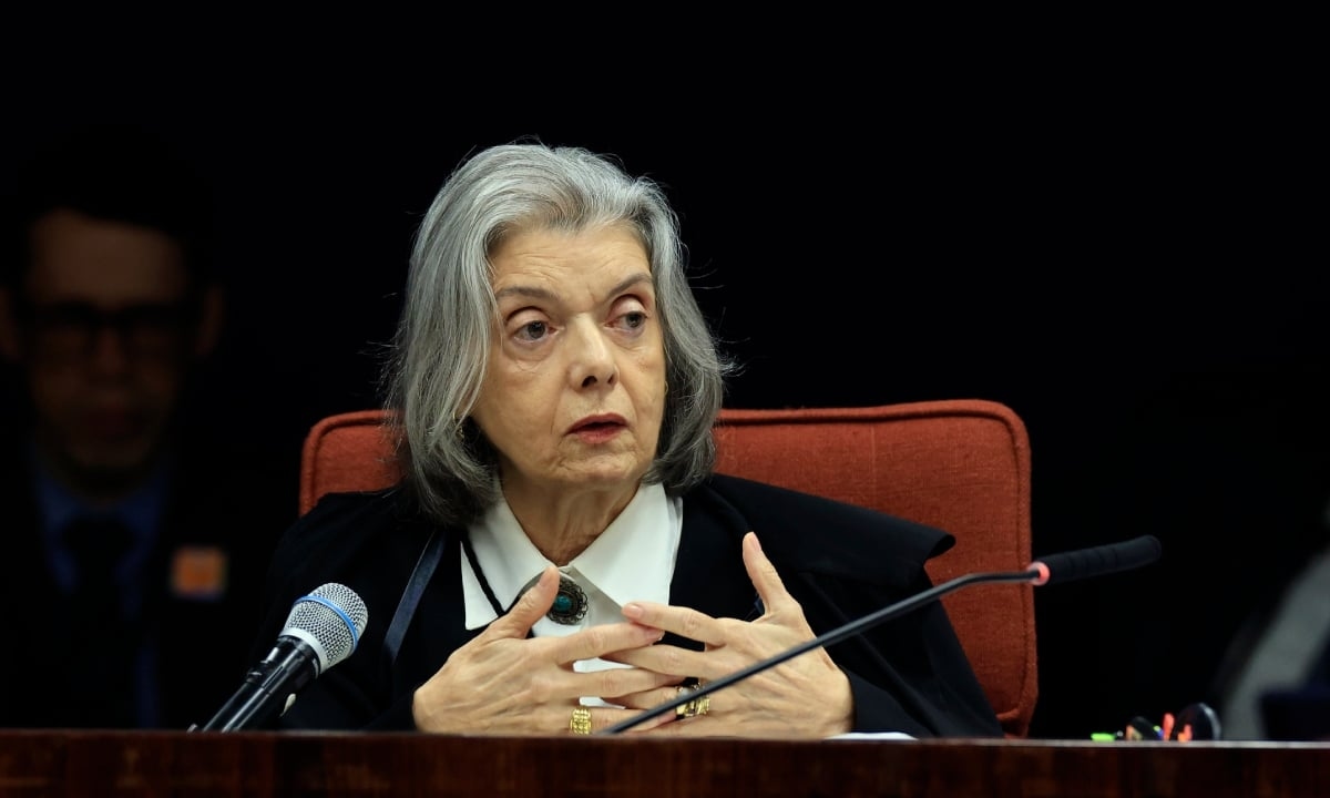 Cármen Lúcia vota para aumentar la rendición de cuentas en las redes sociales