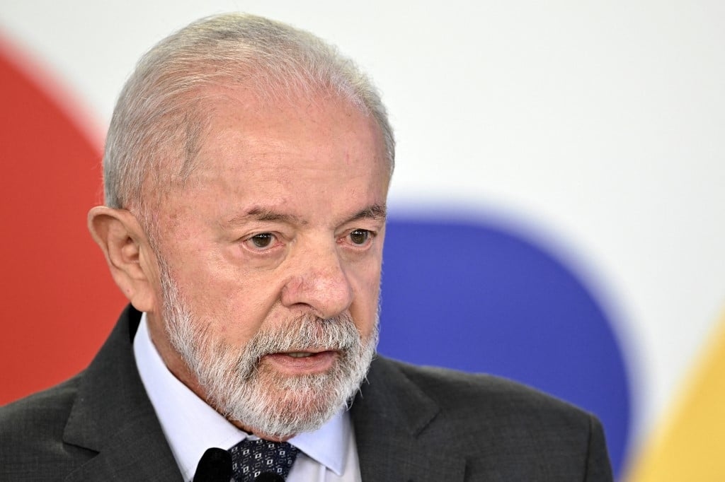 Lula affirme que le Brésil ne sera pas traité comme un « gosse » face aux hausses de tarifs douaniers américains