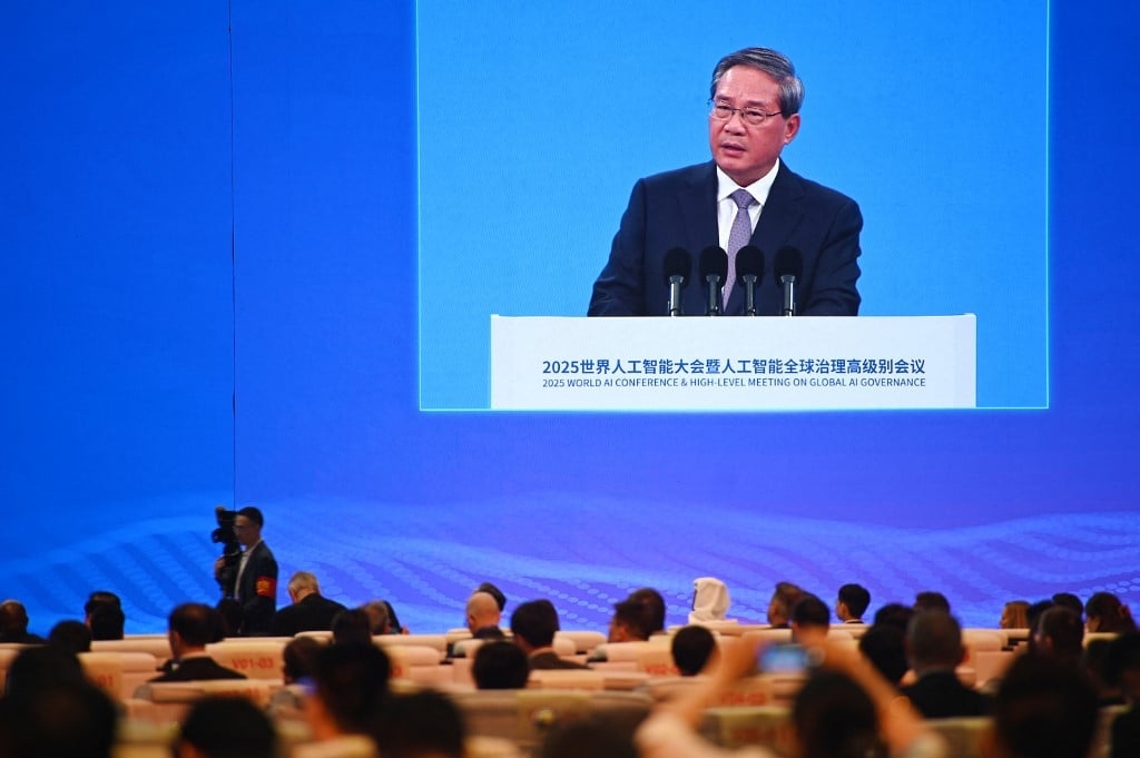 La Cina propone un "consenso globale" sulla regolamentazione dell'intelligenza artificiale