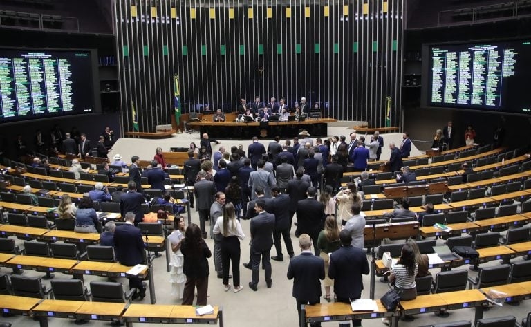 Die Mobilisierung des Centrão zur Begrenzung des Umfangs des Plans der Lula-Regierung zur Regulierung der Netzwerke