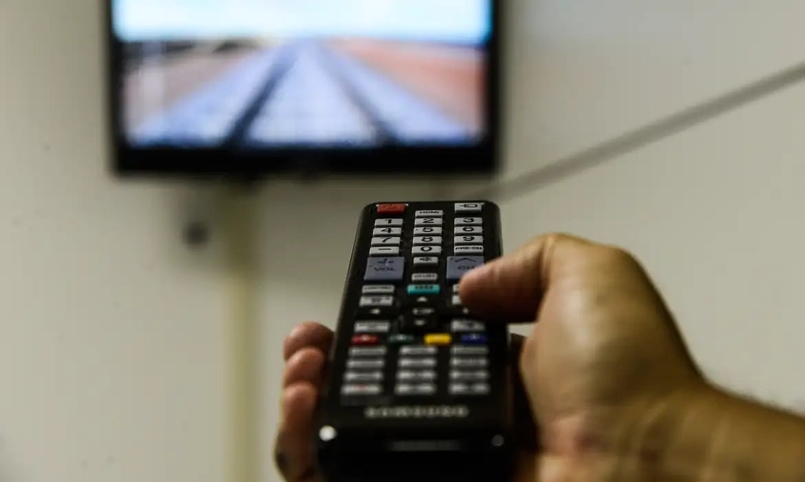 Lula podpisze dekret w sprawie TV 3.0 w najbliższą środę. Poznaj zmiany i nową technologię