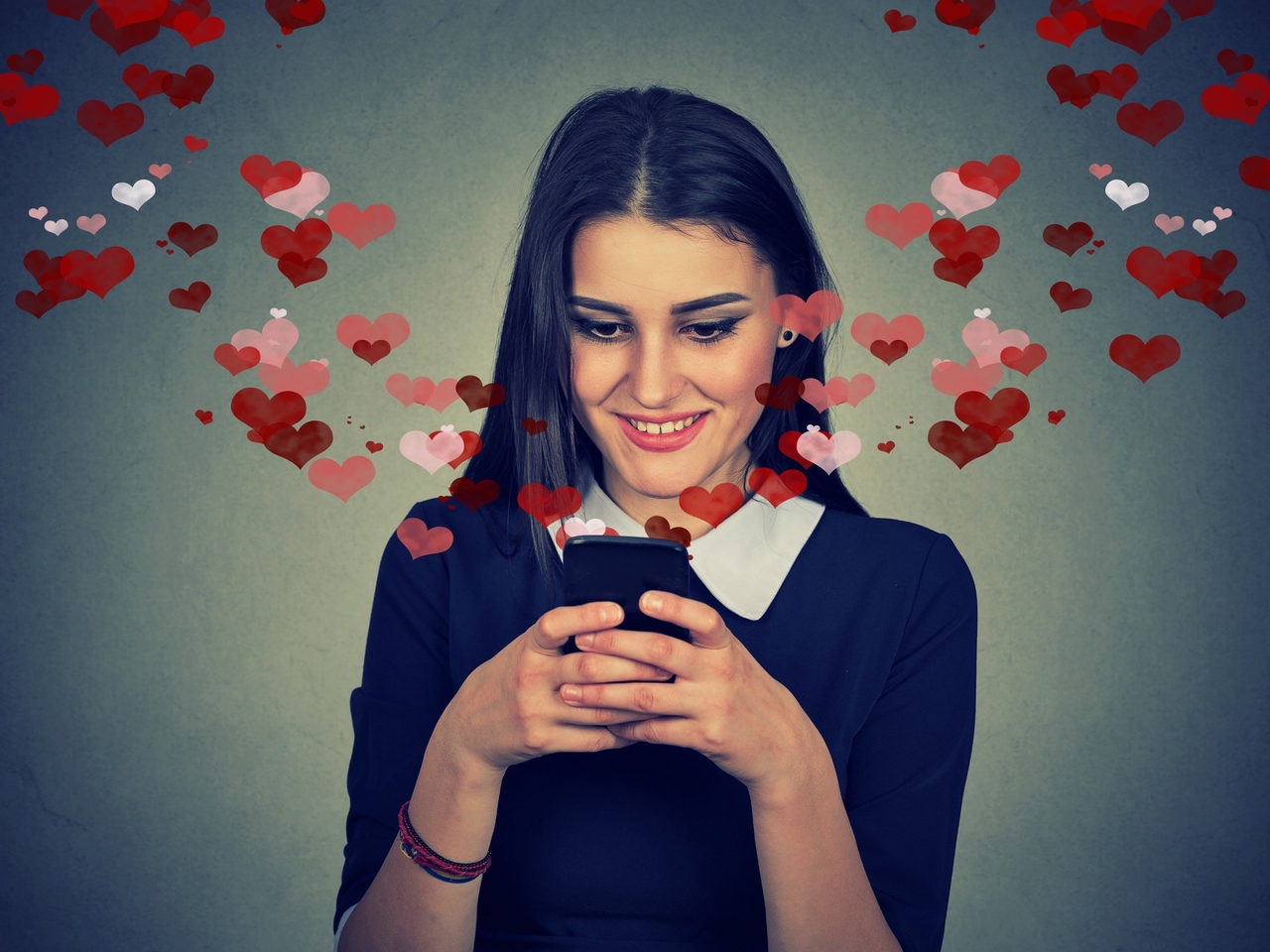 Come proteggersi quando si utilizzano le app di incontri ed evitare i rischi