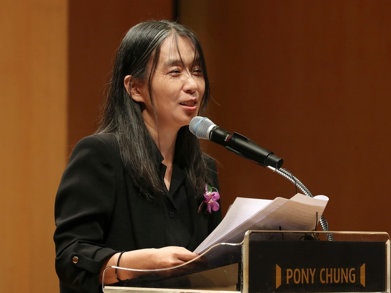 Novo livro do vencedor do Prêmio Nobel Han Kang é o mais vendido na Coreia do Sul