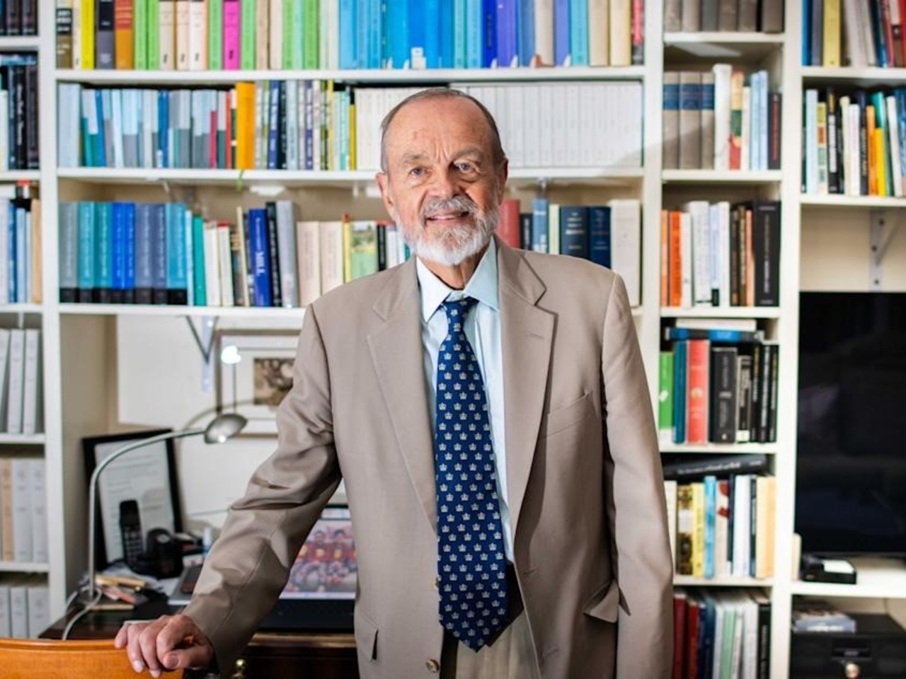 Philip Kitcher, o filósofo que afirma a ciência como eixo da democracia