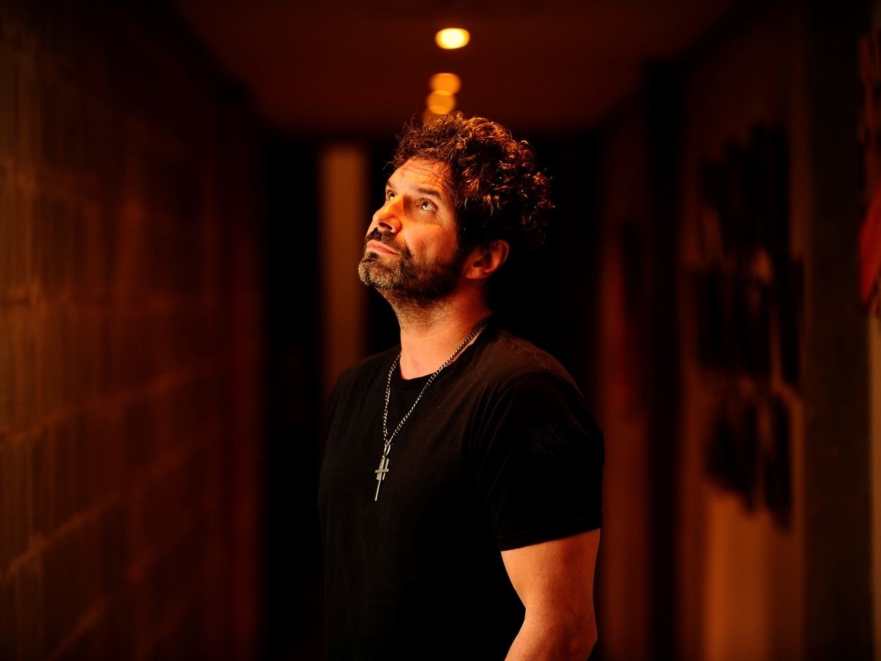 Father's Day: The sorrows and joys of life as a son, in Iván Noble's new novel