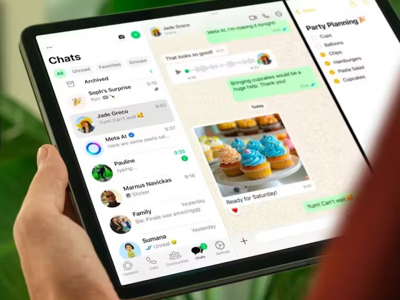 WhatsApp launches ads in subscription statuses and channels