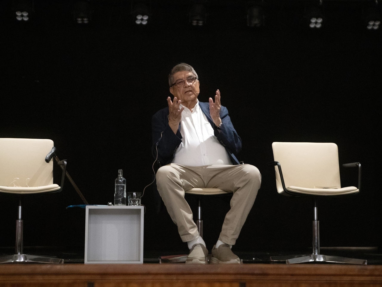 O nicaraguense Sergio Ramírez destacou a importância da UE como referência democrática.