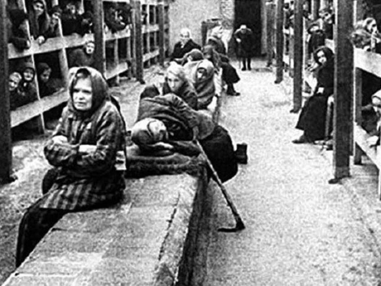 Holocausto: Loretta Walz digitaliza la colección más completa de voces de mujeres sobrevivientes de Ravensbrück