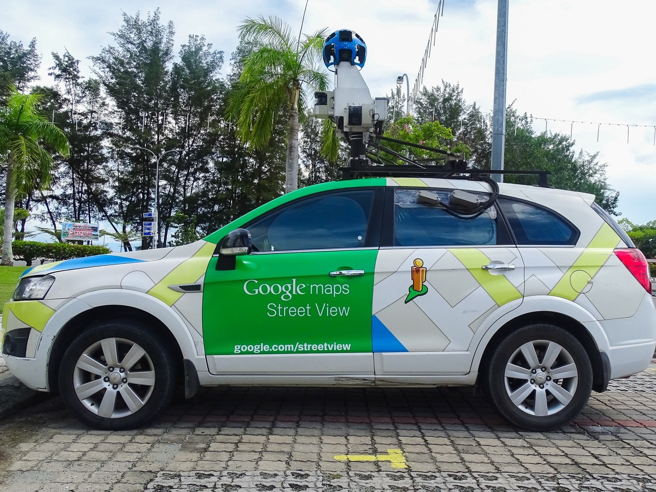 Era nudo a casa sua, Google gli ha scattato una foto ed è finita su Street View: dovrebbe essere risarcito
