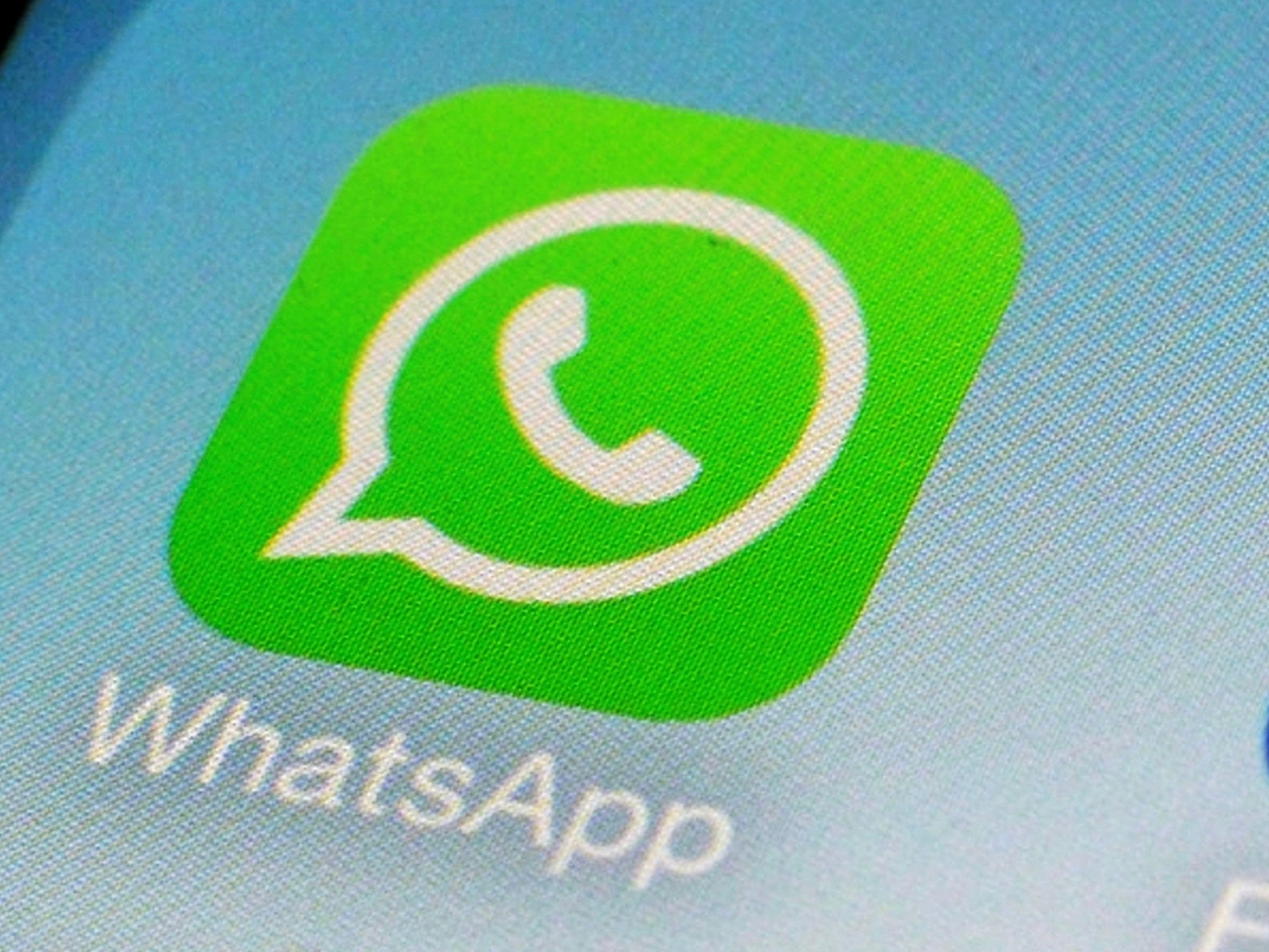 WhatsApp habilita novo recurso "anti-golpe": como evitar cair nas armadilhas da inteligência artificial