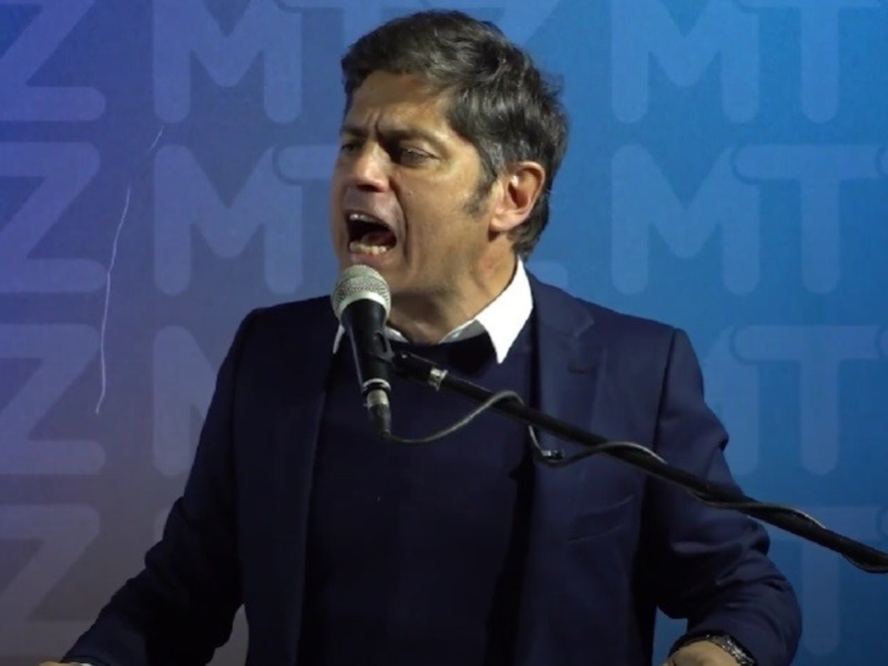 Kicillof confronteerde Milei met haar bezoek aan La Matanza: "Ze komt even langs om een foto te maken, maar ze durft niet door de buurt te lopen."